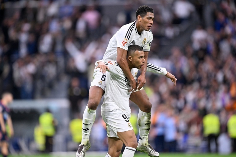 付费结构升 付费结构升